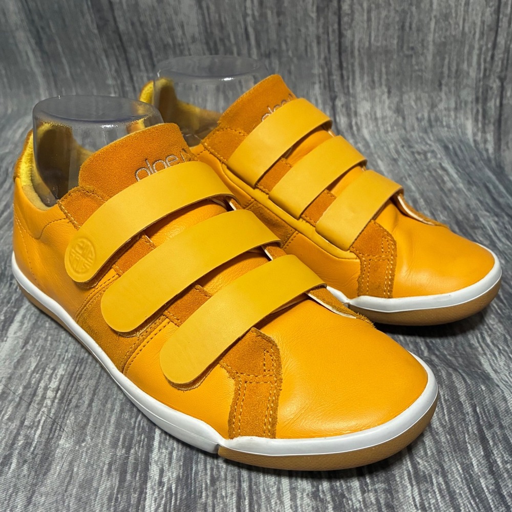 Plae Larkin Tripple Strap Canary Yellow Low Top Sneaker Women 6.5 Men 5 US